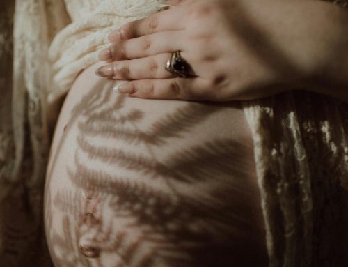 Are Whitening Pens Safe for Pregnant Women: Expert Advice
